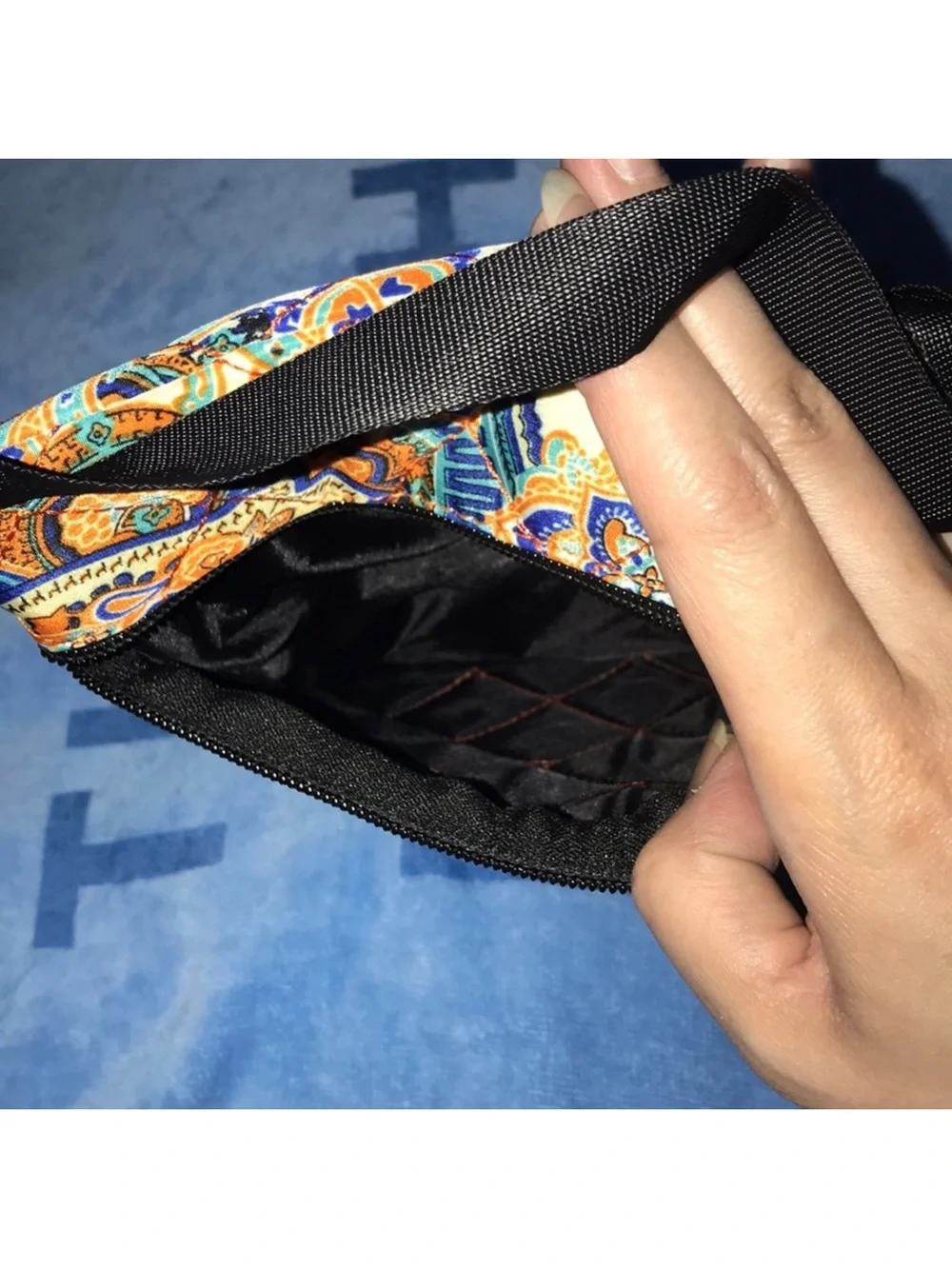 Crossbody Paisley Print Fabric Bag in Cream & Blue
